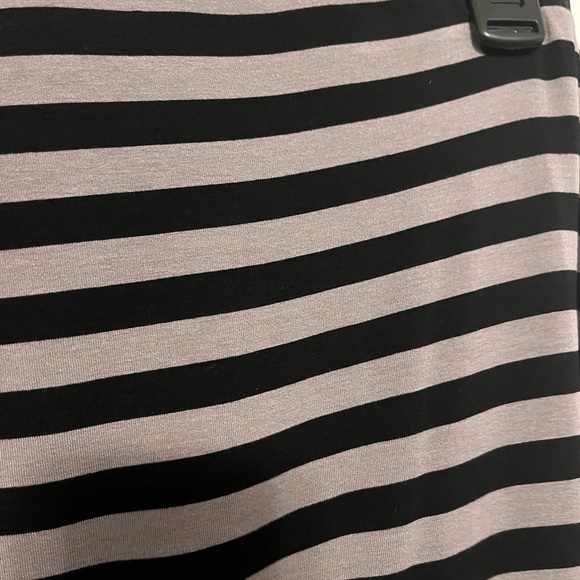 Small-Medium Skirt - Picture 2 of 3
